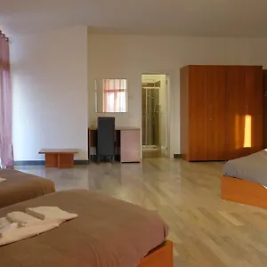 https://marosticana-008.hotelinveneto.com