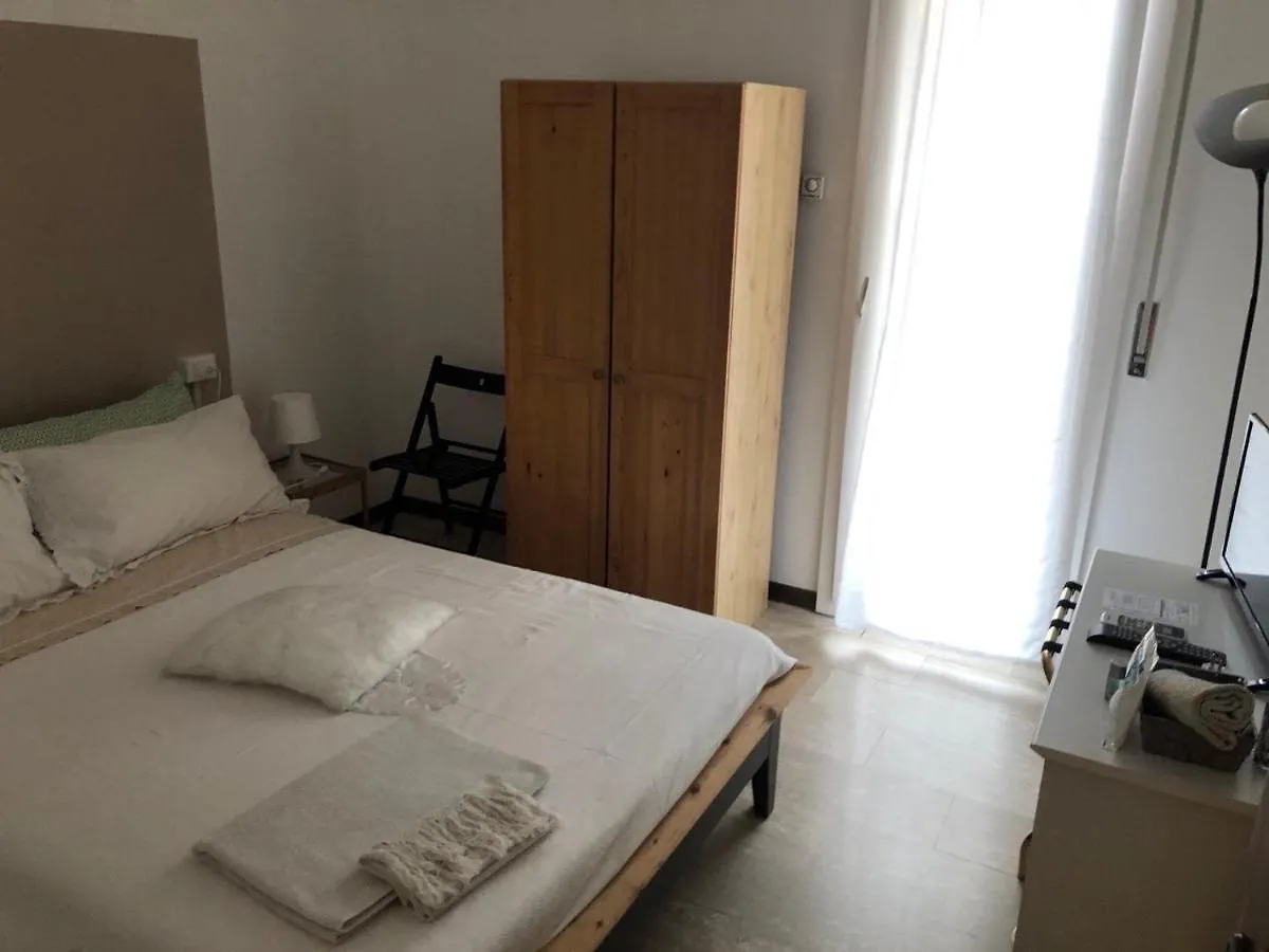 A Due Passi Dal Lumiere Bed & Breakfast Bologna