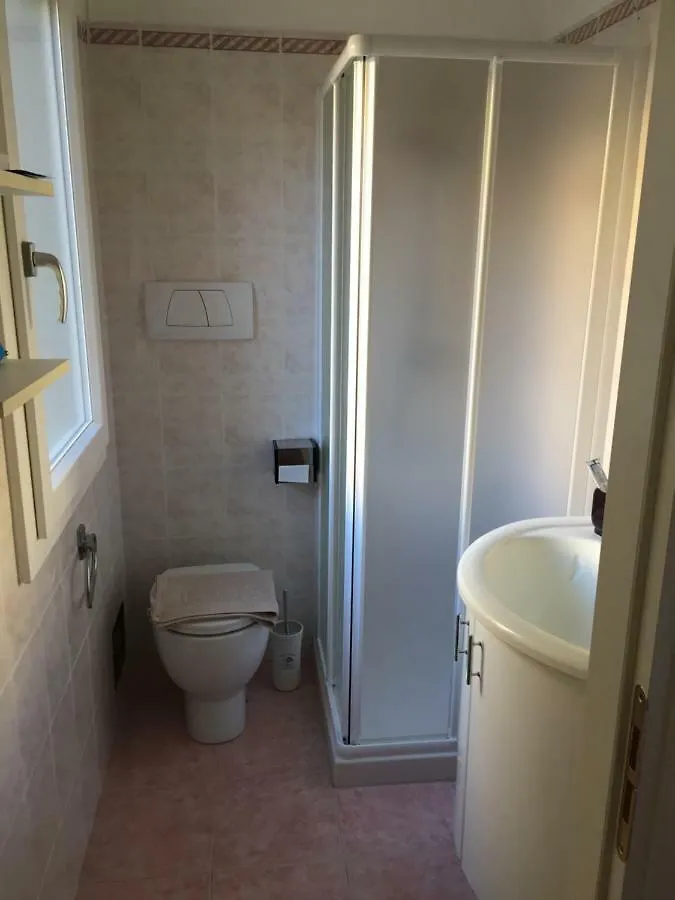 A Due Passi Dal Lumiere Bed & Breakfast Bologna