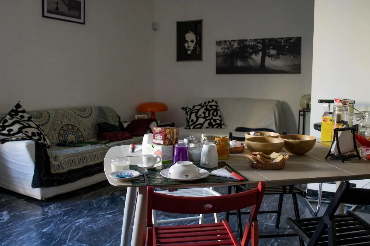 A Due Passi Dal Lumiere Bed & Breakfast Bologna
