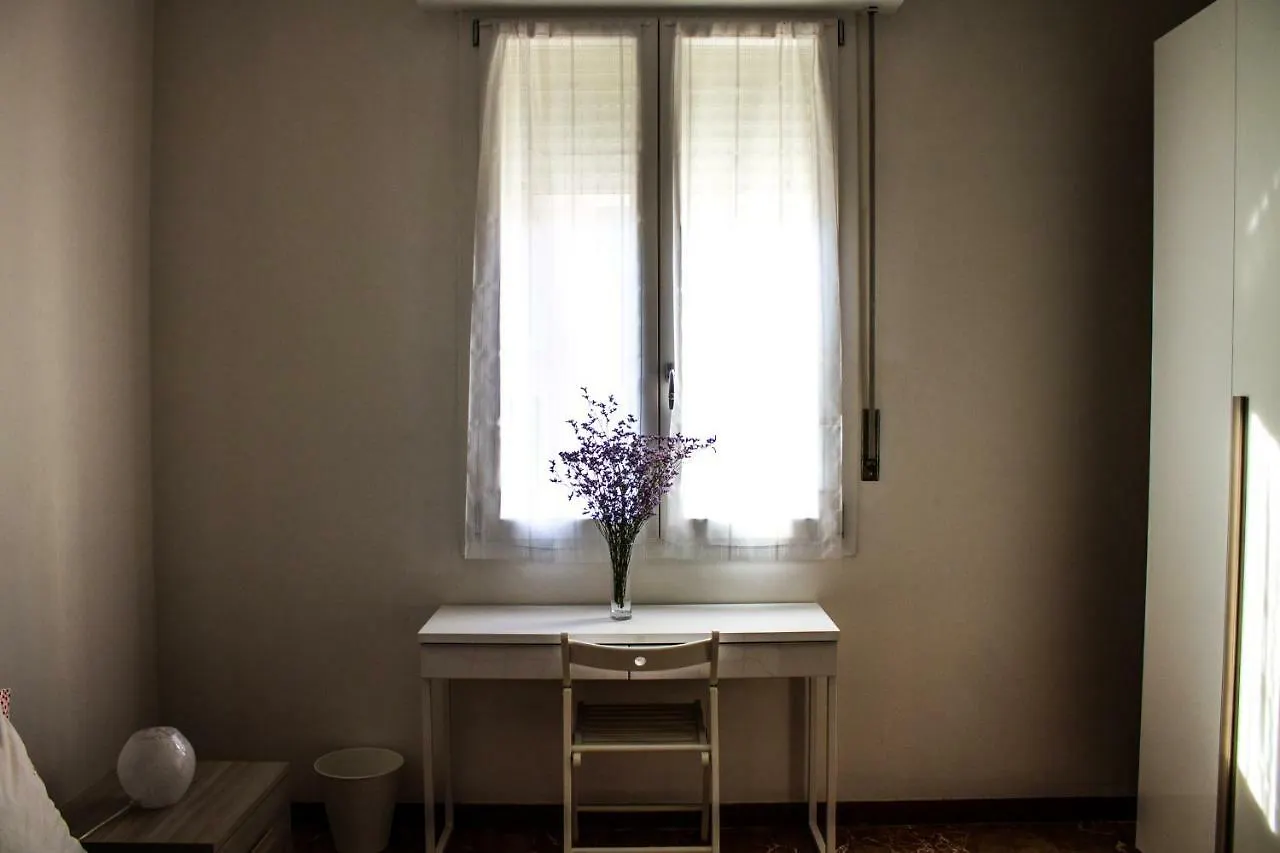 A Due Passi Dal Lumiere Bed & Breakfast Bologna